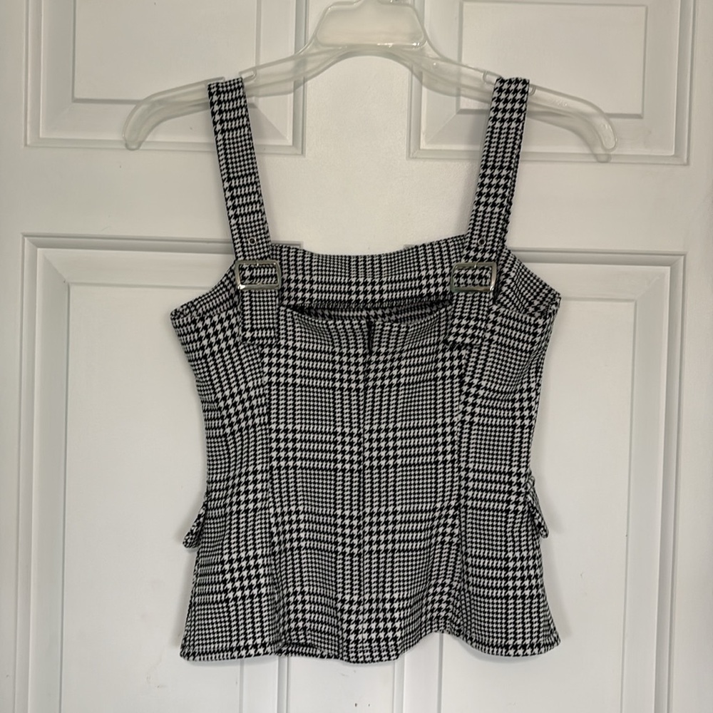 Forever 21 top - Picture 2 of 7